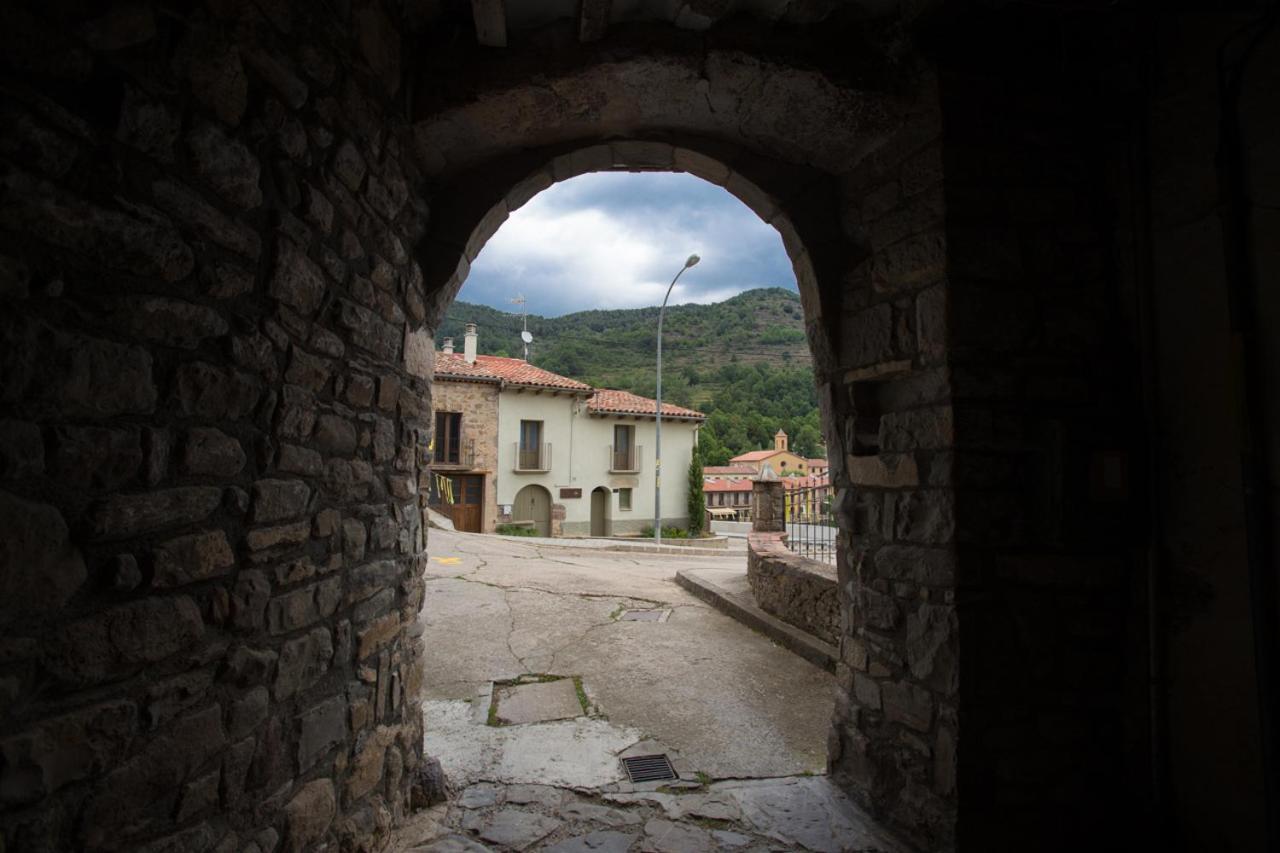 El Reliquier De Vallfogona Del Ripolles Vallfogona de Ripolles Eksteriør bilde